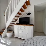 Holiday home Maison De Ideale: Proche Mer, Golf Et Thalasso, Jardin Privatif, 6 Pers, Parking Inclus - Fr-1-323-364 *