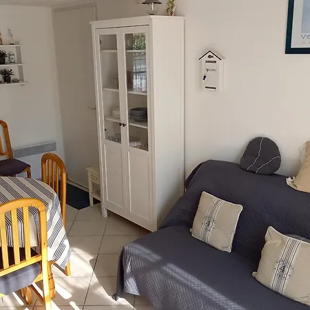 Casa de Férias Maison De Ideale: Proche Mer, Golf Et Thalasso, Jardin Privatif, 6 Pers, Parking Inclus - Fr-1-323-364