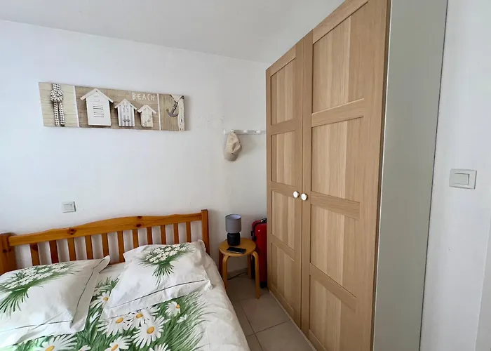 Maison De Ideale: Proche Mer, Golf Et Thalasso, Jardin Privatif, 6 Pers, Parking Inclus - Fr-1-323-364 * סן ז'אן דה מון