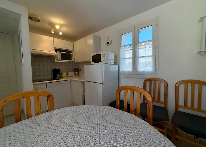 Maison De Ideale: Proche Mer, Golf Et Thalasso, Jardin Privatif, 6 Pers, Parking Inclus - Fr-1-323-364 בית נופש סן ז'אן דה מון