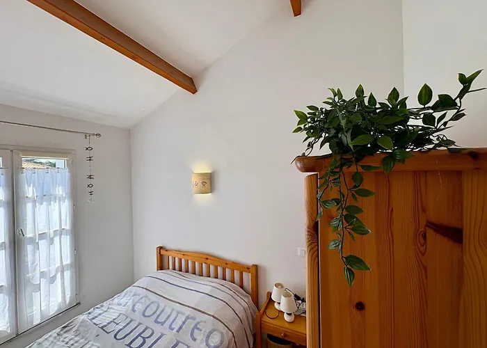 Maison De Idéale: Proche Mer, Golf Et Thalasso, Jardin Privatif, 6 Pers, Parking Inclus - Fr-1-323-364 Saint-Jean-de-Monts